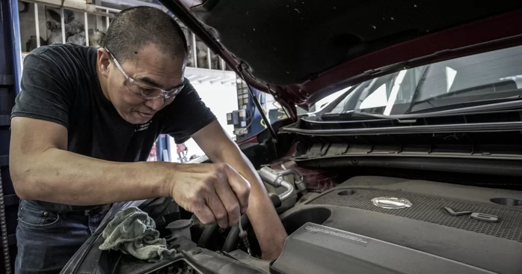 How car engine works