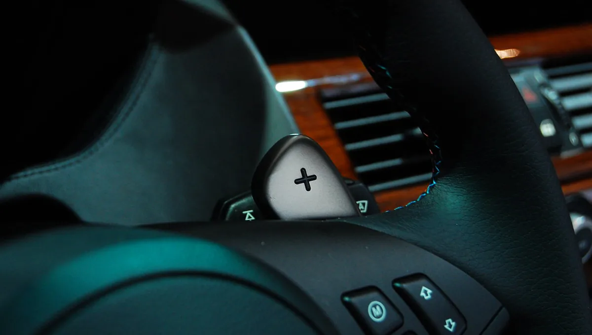 What is paddle shift in car?