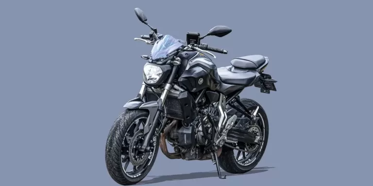 On road price Yamaha fz