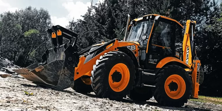 On road price of JCB