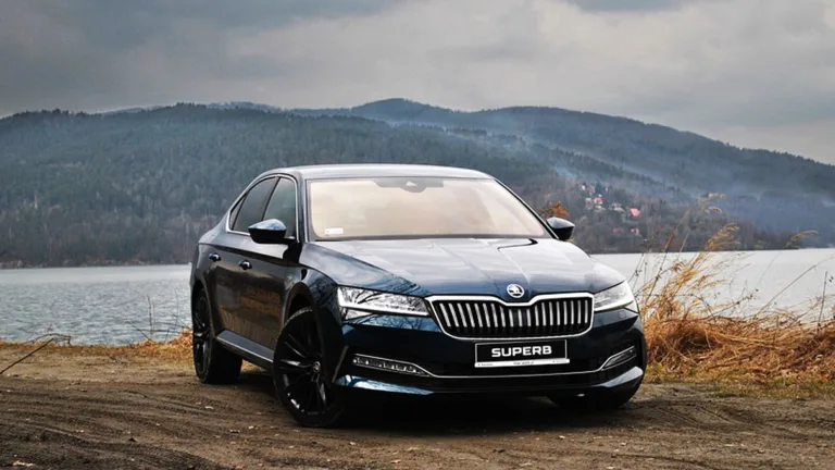 Top speed of skoda superb