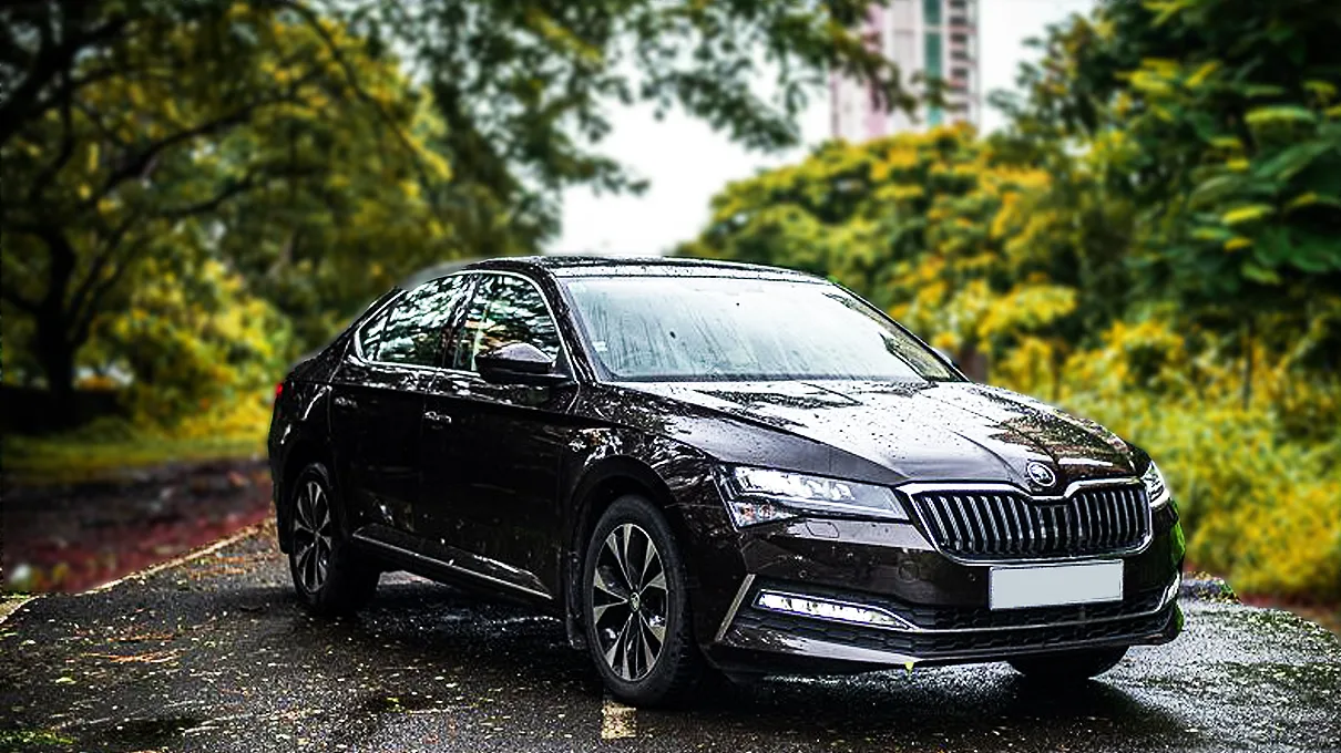 skoda superb price in kolkata