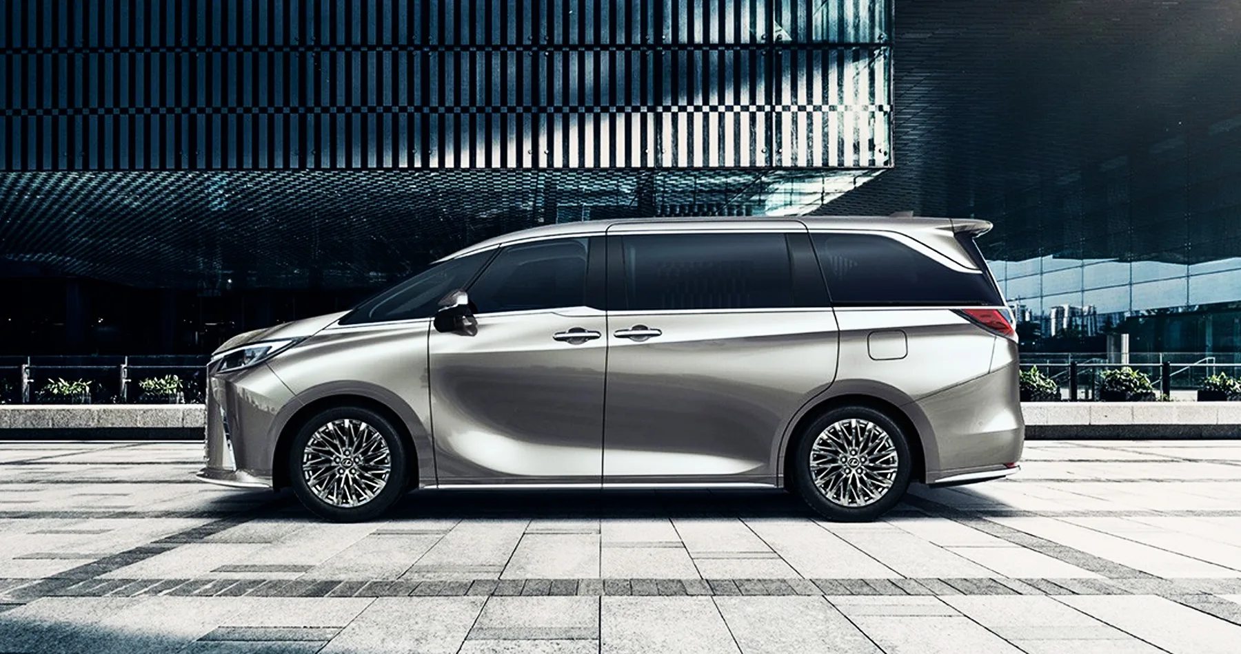 Lexus has opened bookings for New Lexus LM