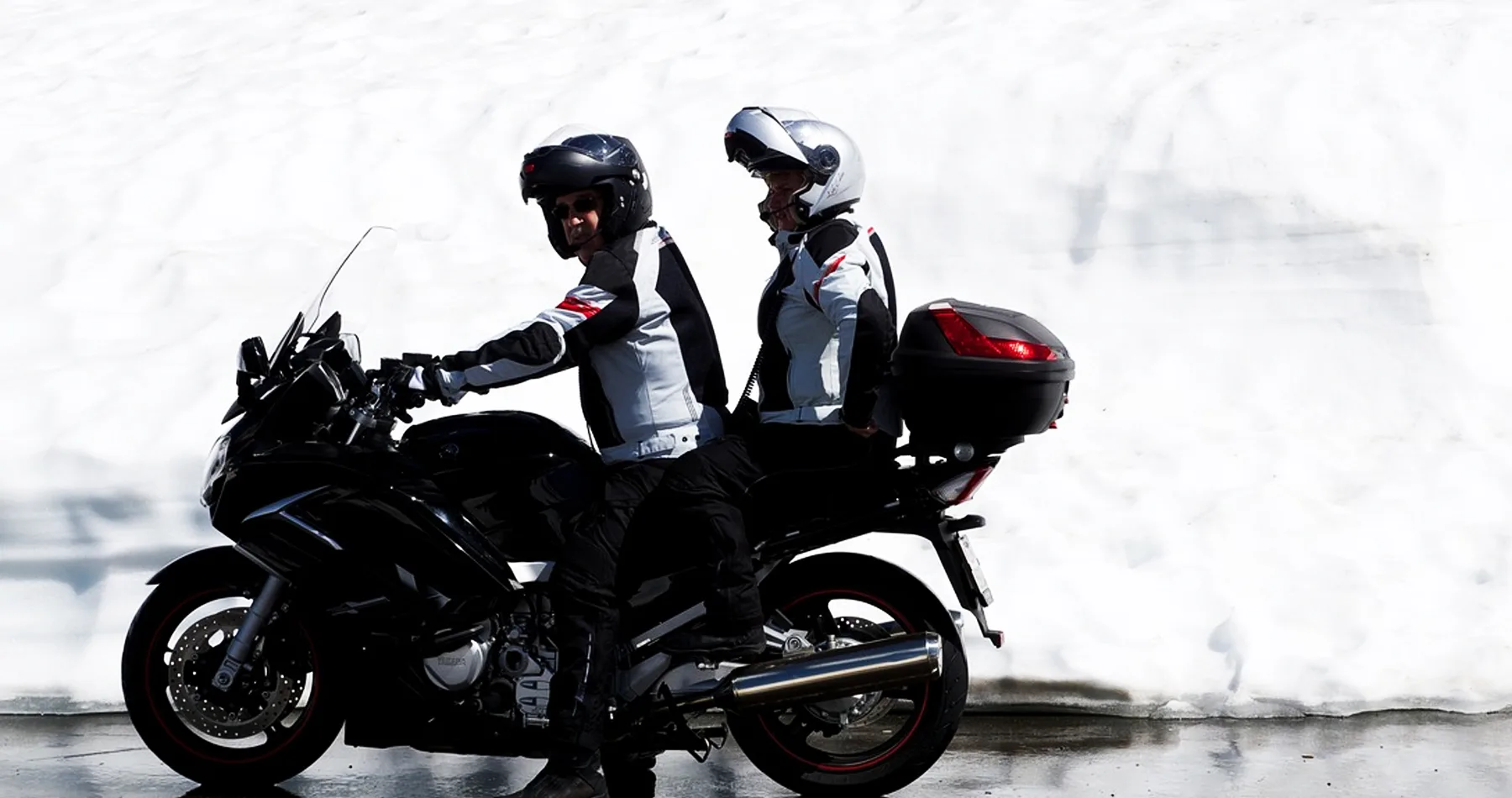 stay safe as a Pillion Rider on Two-Wheeler