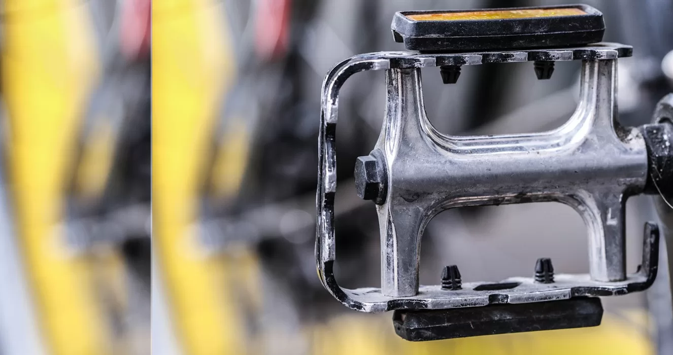 Are bicycle pedals universal