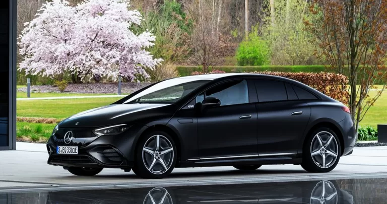 Mercedes-Benz EQE 4Matic Electric SUV