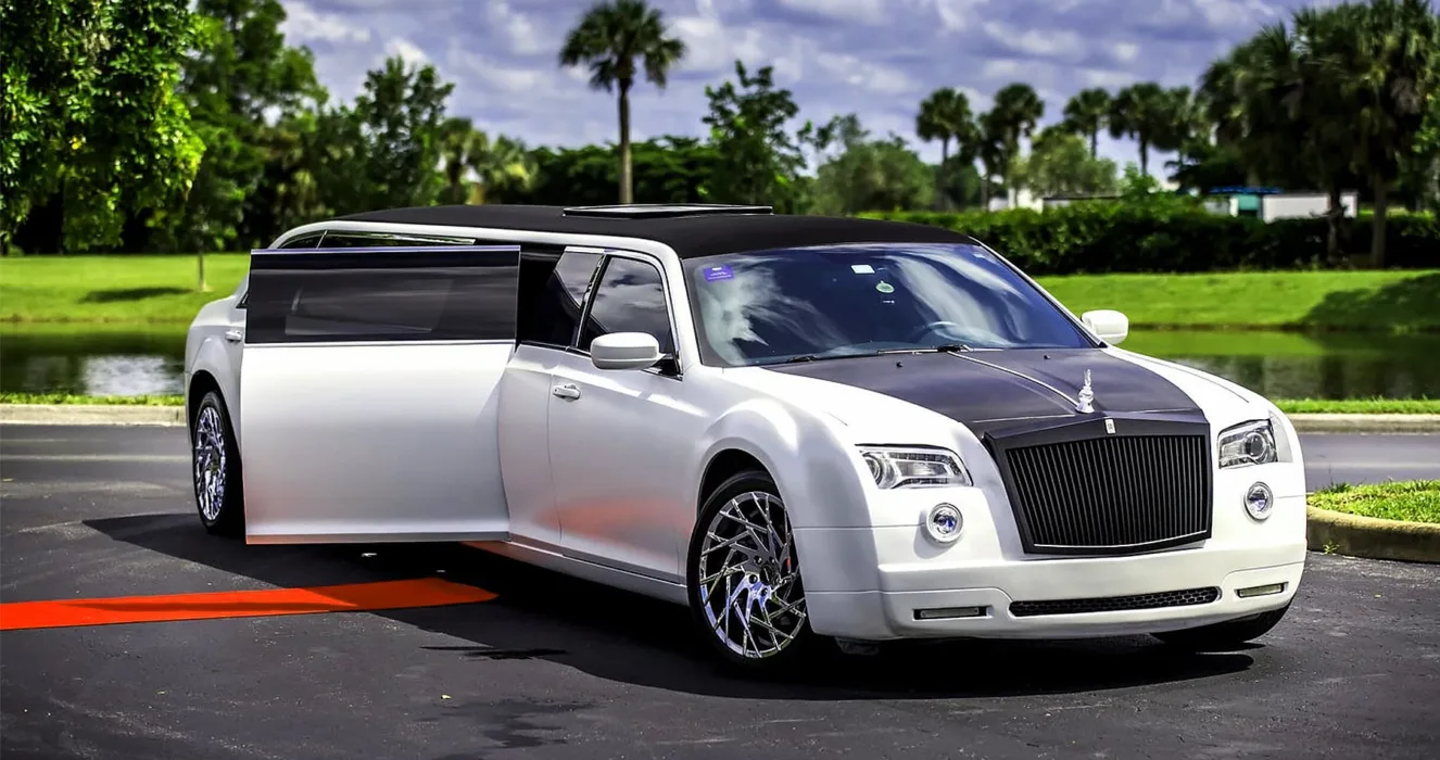 When was the limousine invented