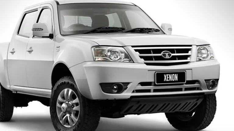 Pickup truck price in india