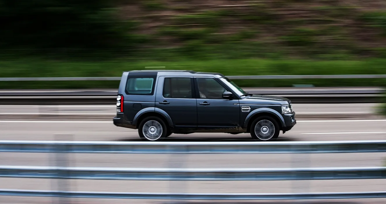 What percentage of vehicles are SUVs in the world