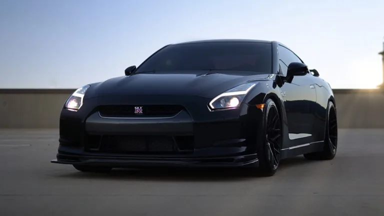 Who owns Nissan GTR in India