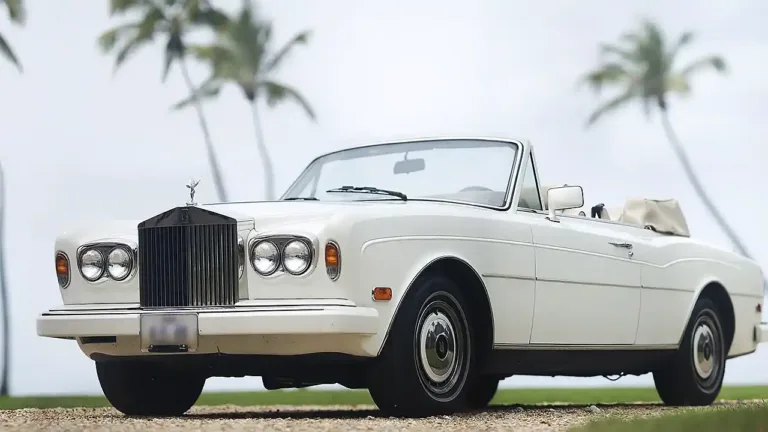 1991 Rolls Royce Corniche convertible