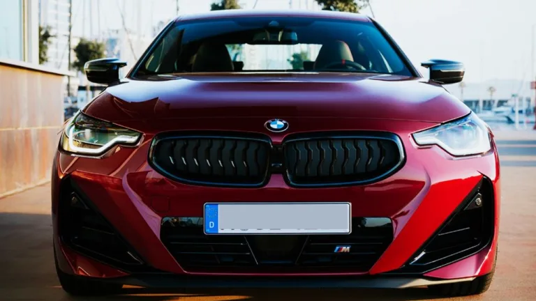 2025 BMW 2-Series Coupe