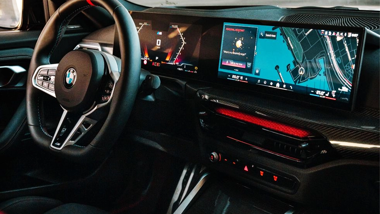 2025 BMW 2-Series Coupe Interior