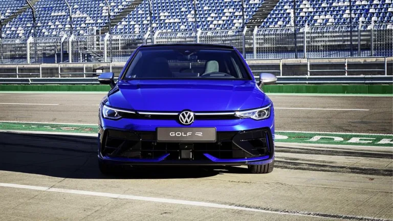 2025 Volkswagen Golf R