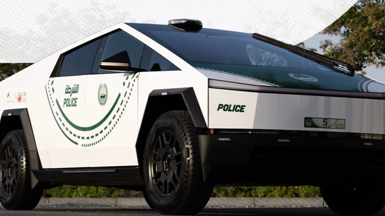 Dubai Police Tesla Cybertruck