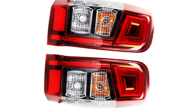 How much does it cost to fix a tail light in the US