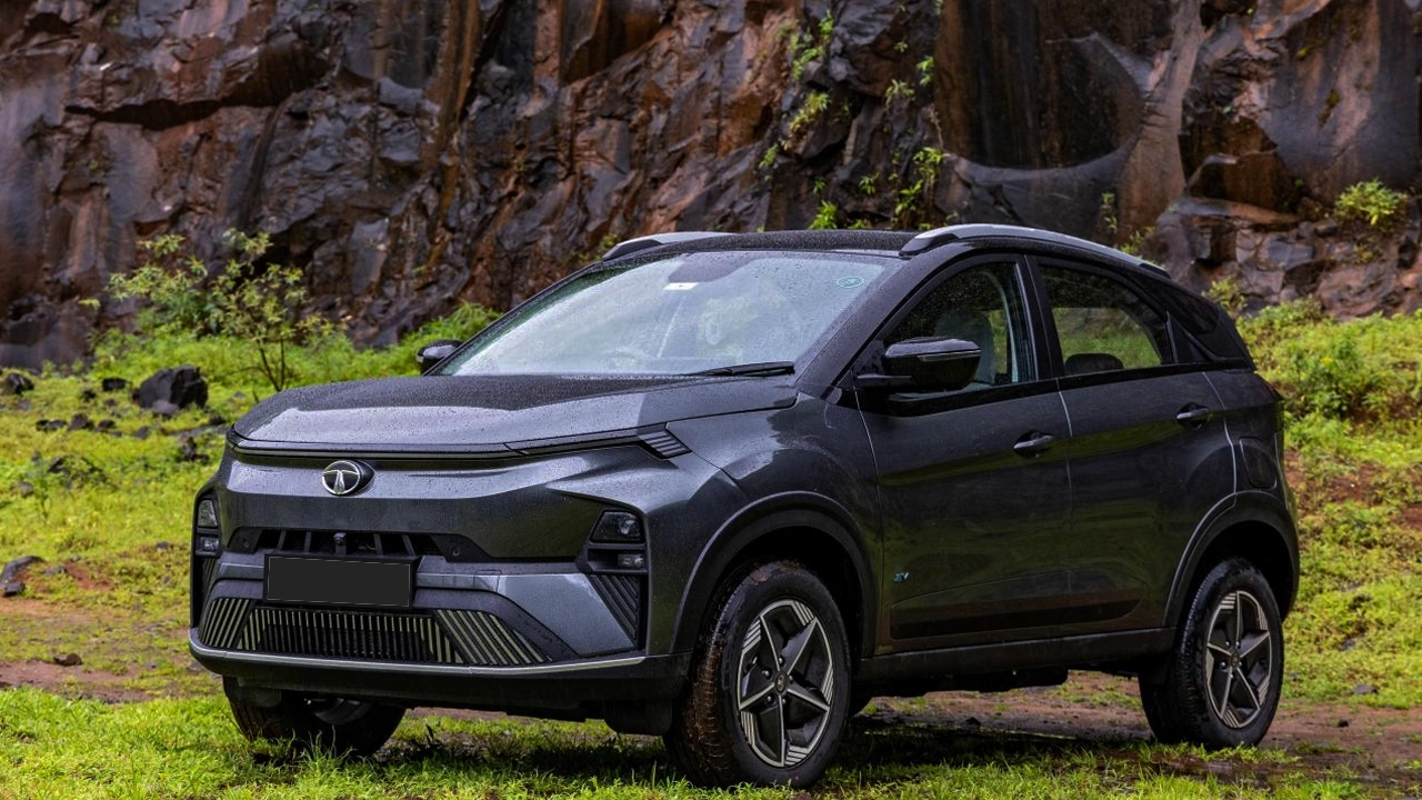 Tata Nexon Automatic Price in Kerala