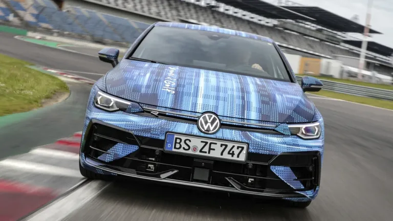Volkswagen Golf R