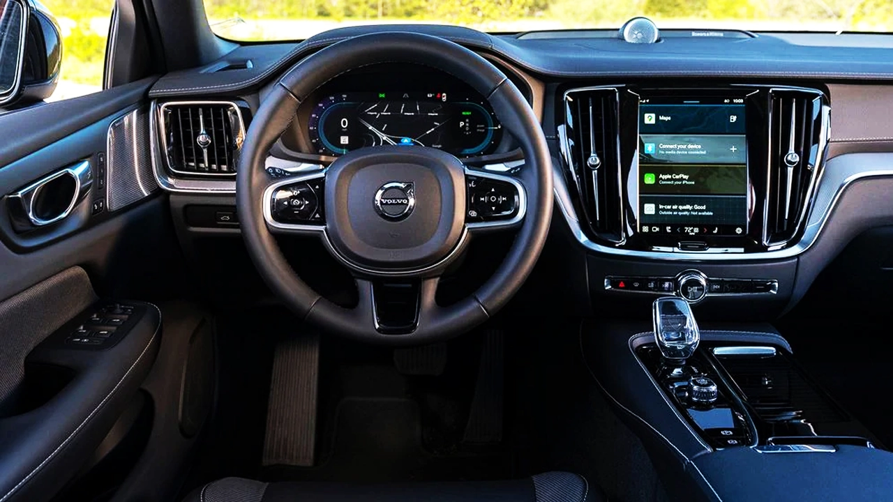 Volvo S60 Sedan Interior