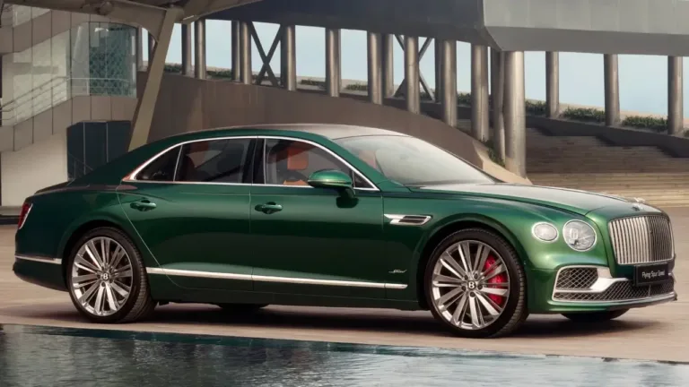 2025 Bentley Flying Spur