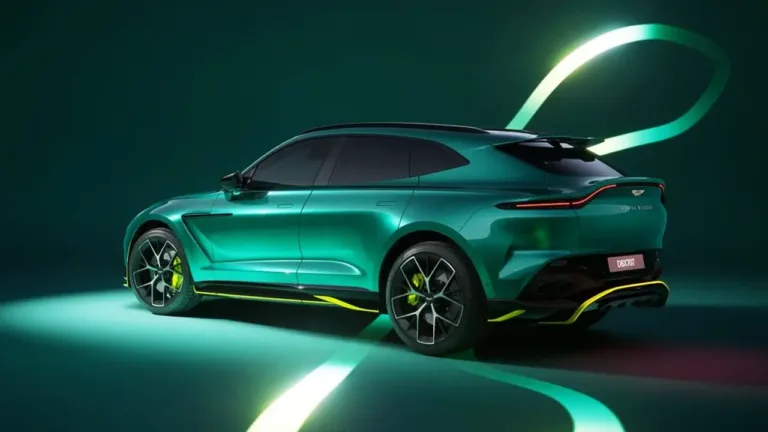 Aston Martin DBX707 AMR24 SUV