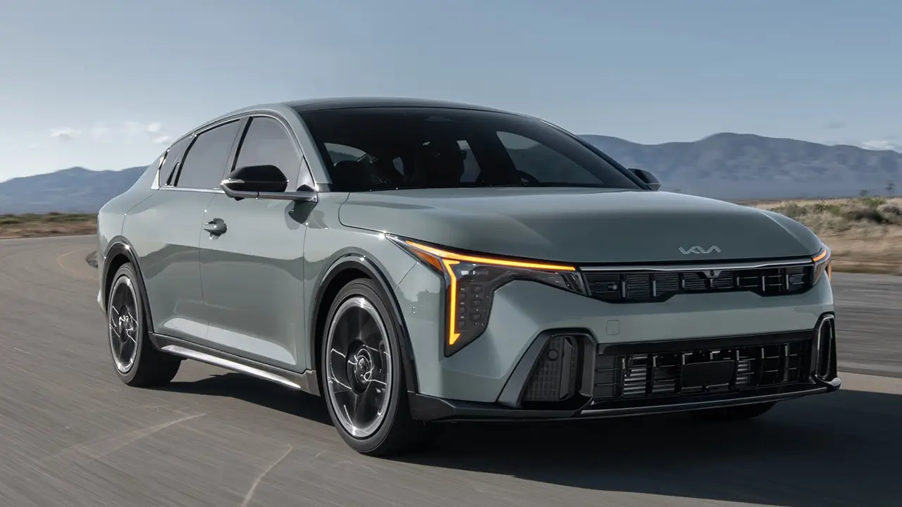 2025 Kia K4
