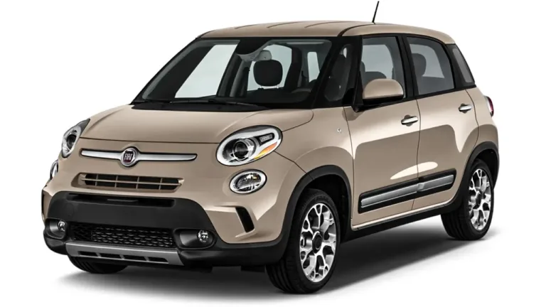 2014 Fiat 500L hatchback