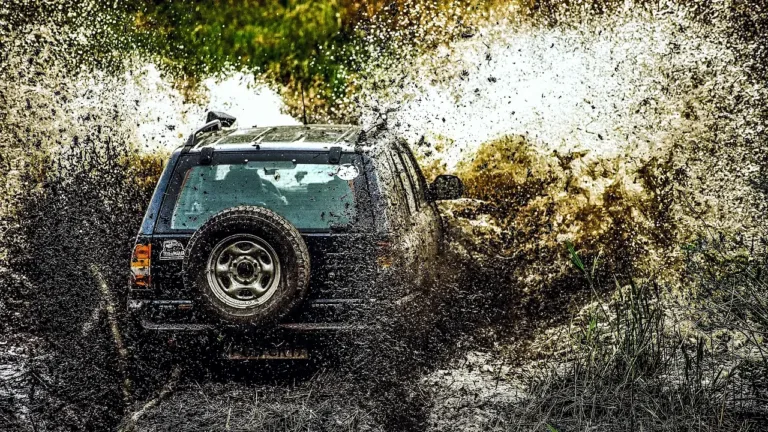 Best Off-Road SUVs Under 20 Lakhs