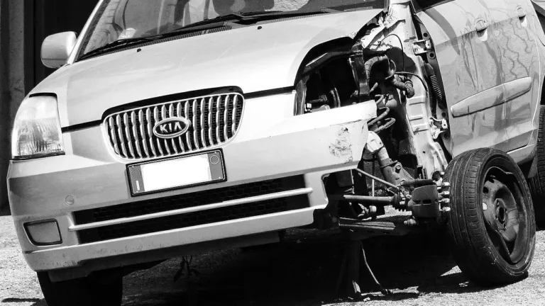 How to Check If a Car Has Been in an Accident Before Buying